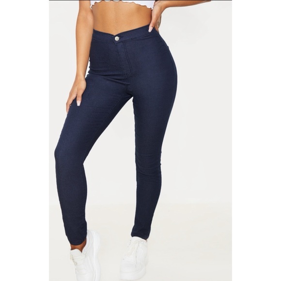 Jeans - Picture 1 of 3